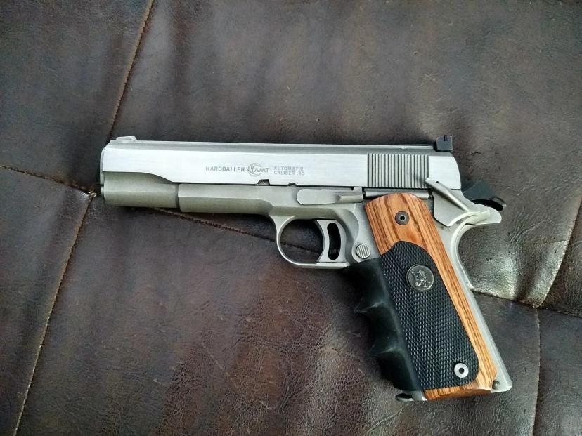 Mod AMT Hardballer Silver addon