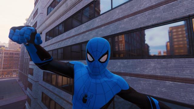 Version 1.0 of the Fantastic 4 costume mode for Marvel's Spider-Man Remastered addon