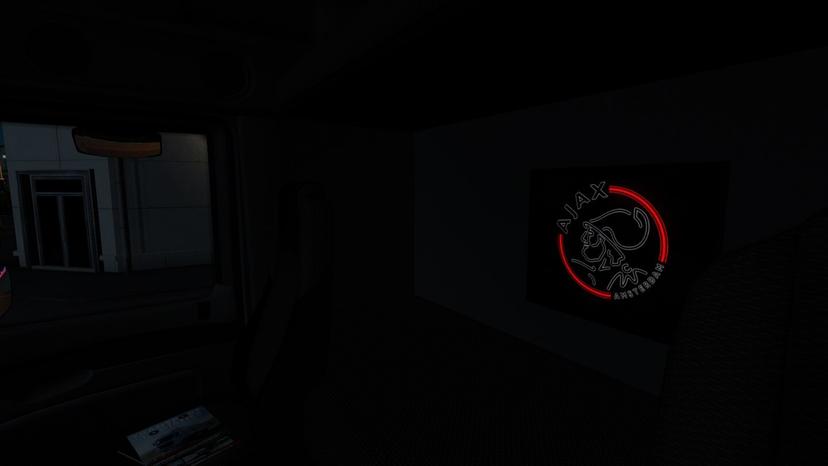 INTERIOR LIGHTS AND EMBLEM V10.7 addon